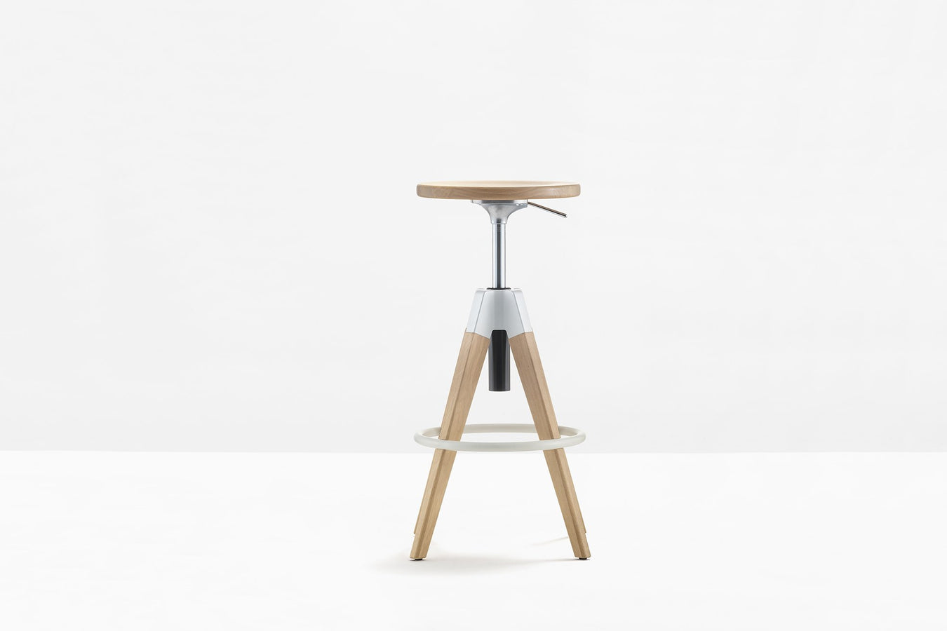 Cafe & Breakout Stools