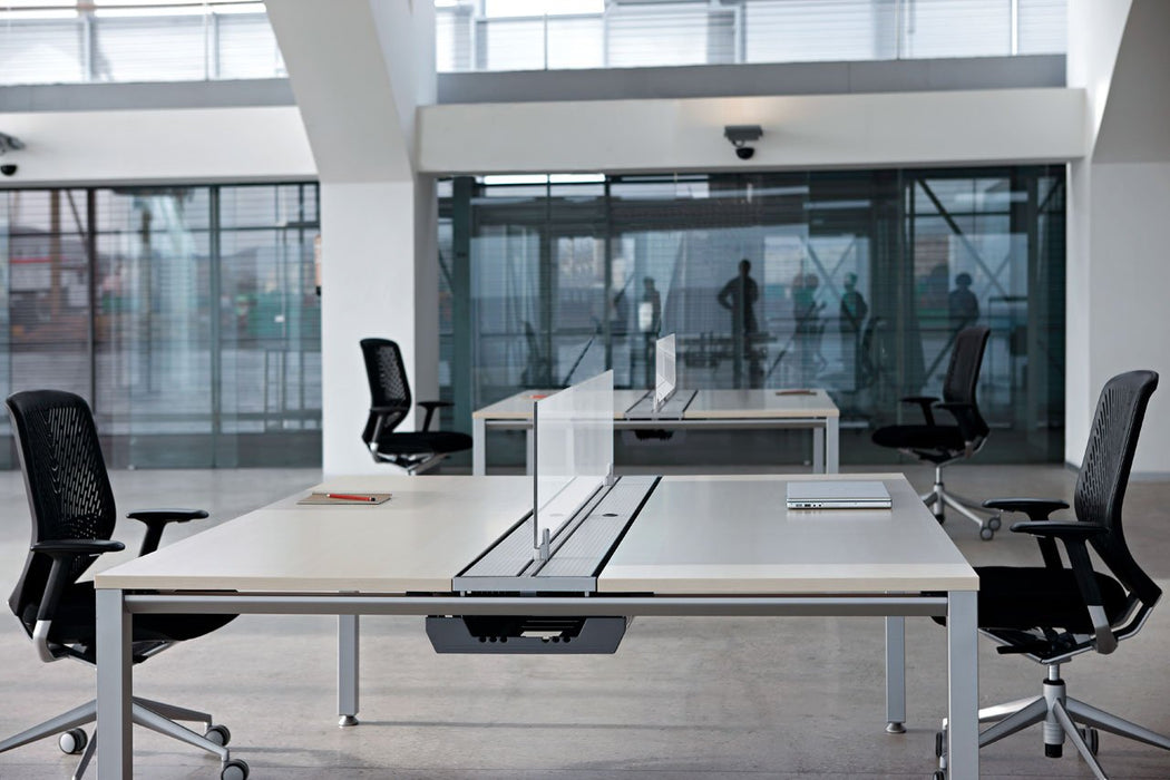 Vital 4 Person Bench Desk